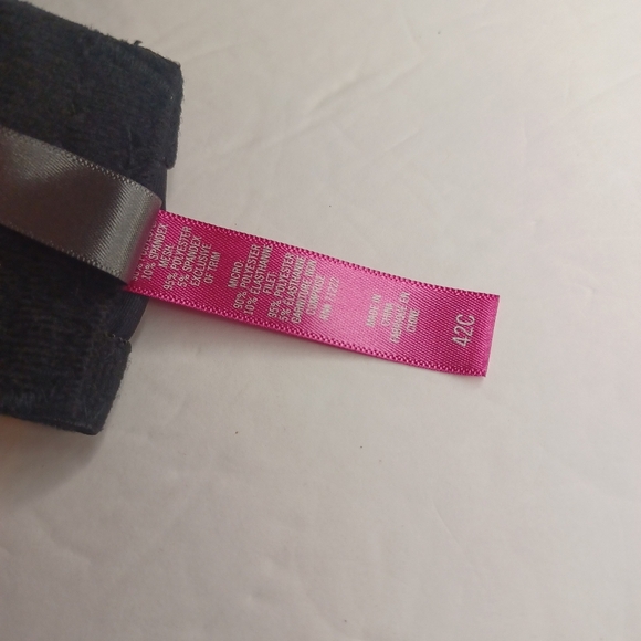 Vince Camuto Underwire T-Shirt Bra Sz 42C Black Comfort Adjustable RN# 71222 - Picture 5 of 7